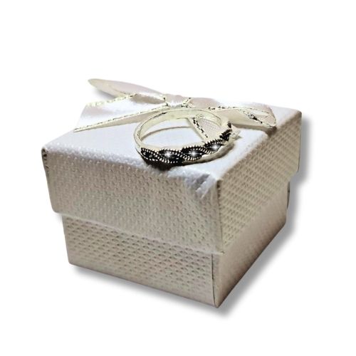 Anillo de plata marquesita trenzado