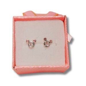 Arete broquel de plata biselado de minie mouse con circonias blancas y rosas