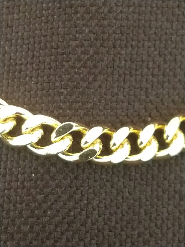 Pulsera de oro laminado corte barbada cerrada 21.1 cm